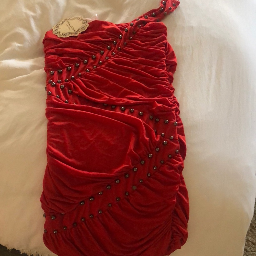 One strap dress